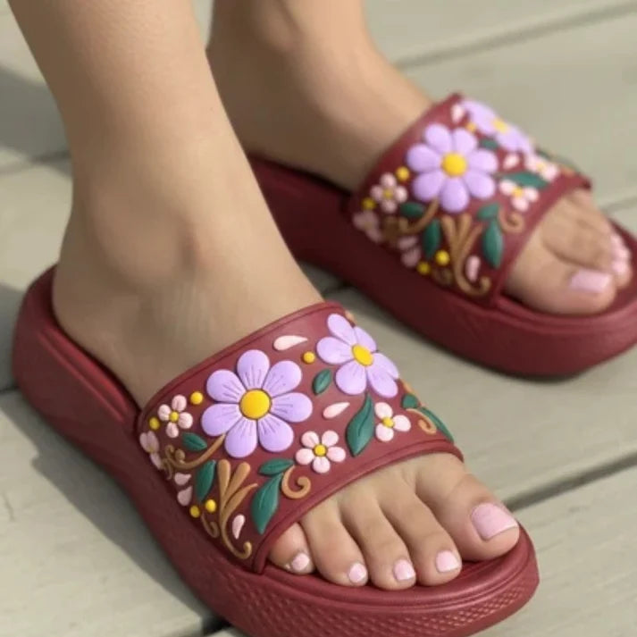 VENDORA Floral Embroidered Platform Slides – Maroon