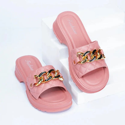 Chic Quilted Platform Slides with Gold Chain Accent – Pink