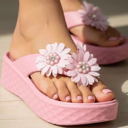 VENDORA Floral Embellished Platform Thong Sandals – Pink