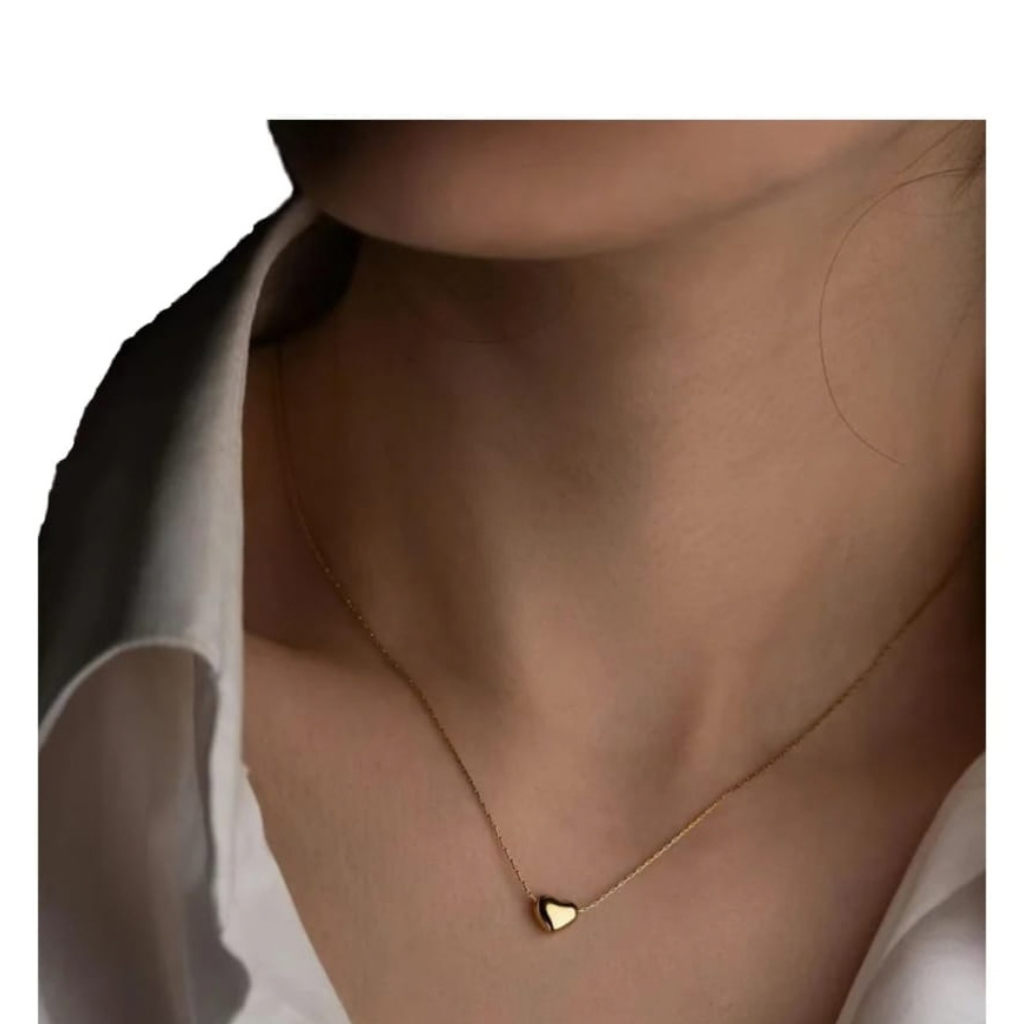 Minimalist Mini Heart Pendant Chain Necklace
